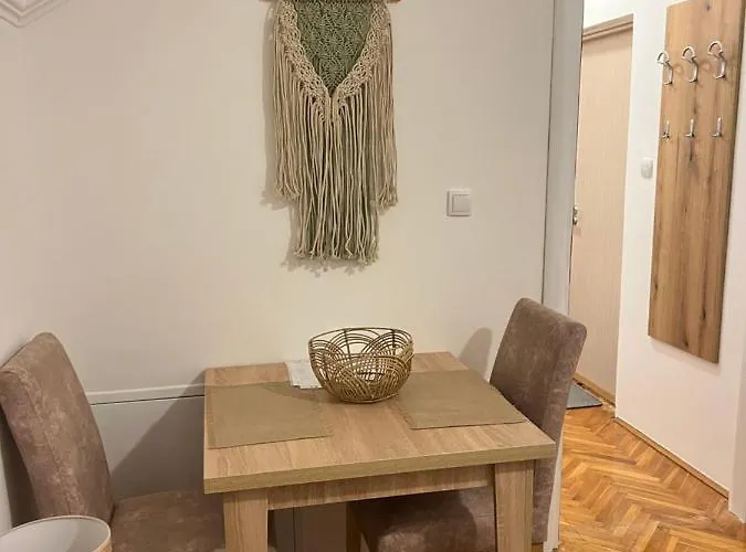 Guest Radic 2 Διαμέρισμα *